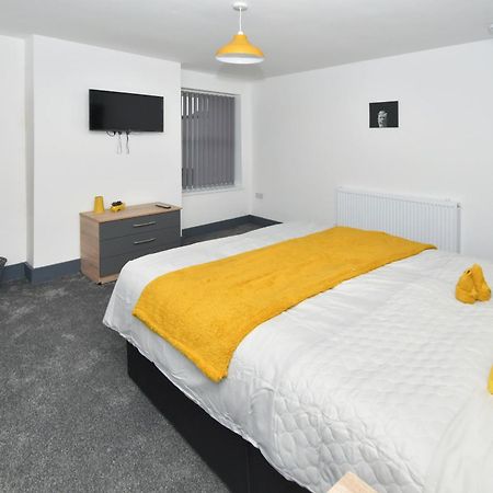 Townhouse @ 24 Brunswick Place Stoke Etruria Exteriér fotografie