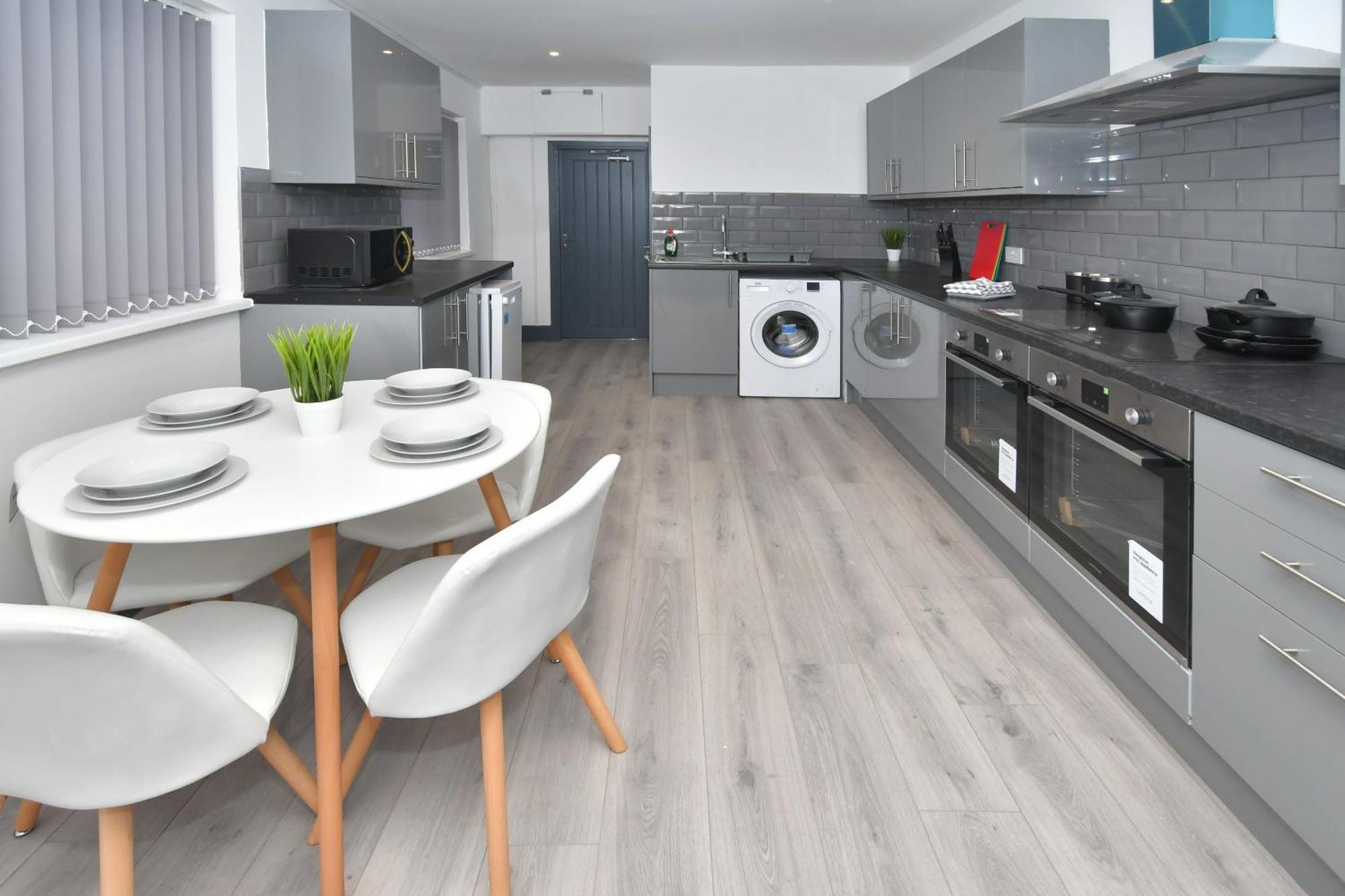 Townhouse @ 24 Brunswick Place Stoke Etruria Exteriér fotografie
