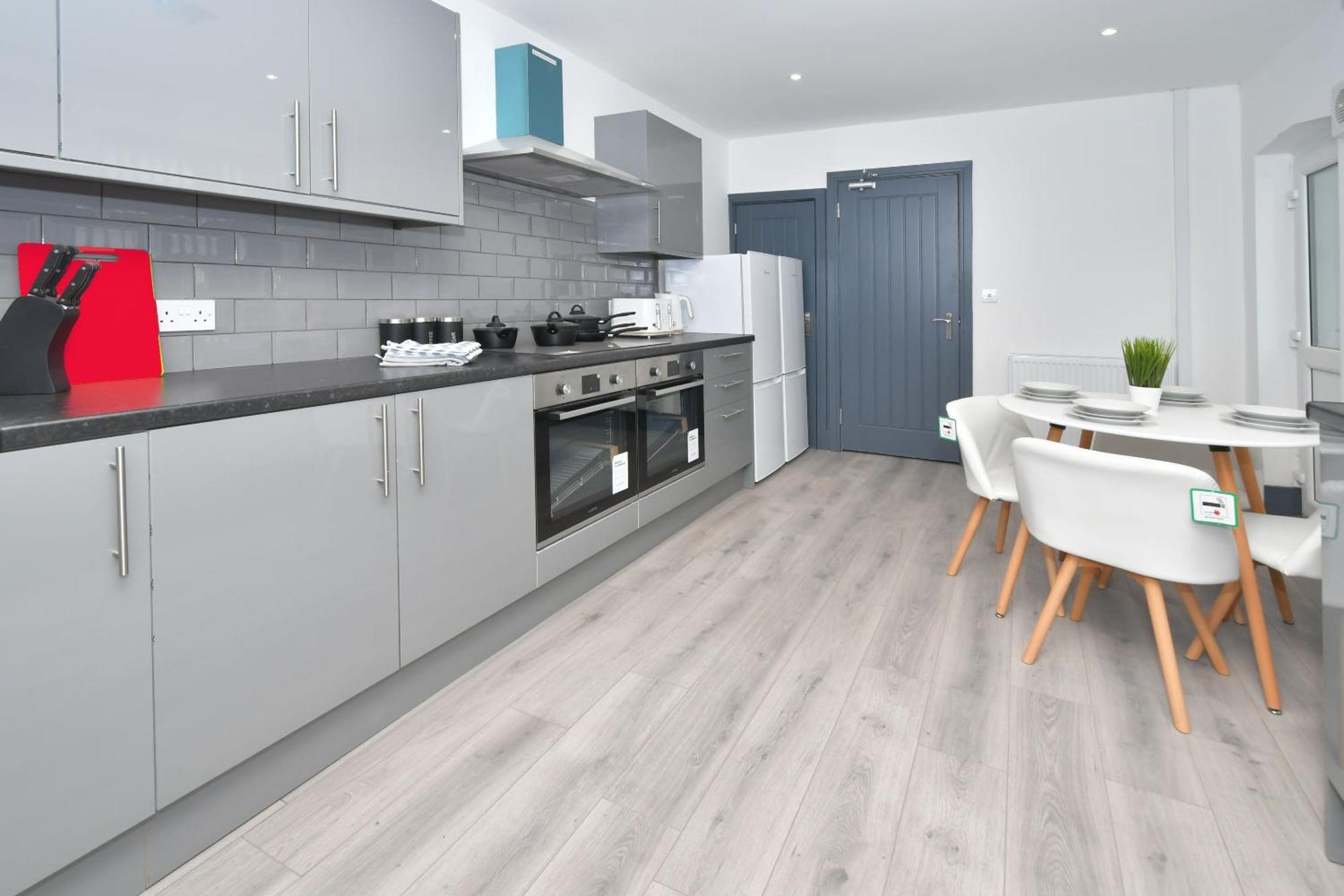 Townhouse @ 24 Brunswick Place Stoke Etruria Pokoj fotografie